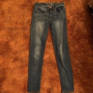 Super stretch skinny jeans